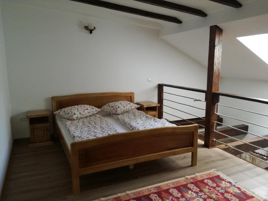 Casa Gozna Văliug Exterior foto